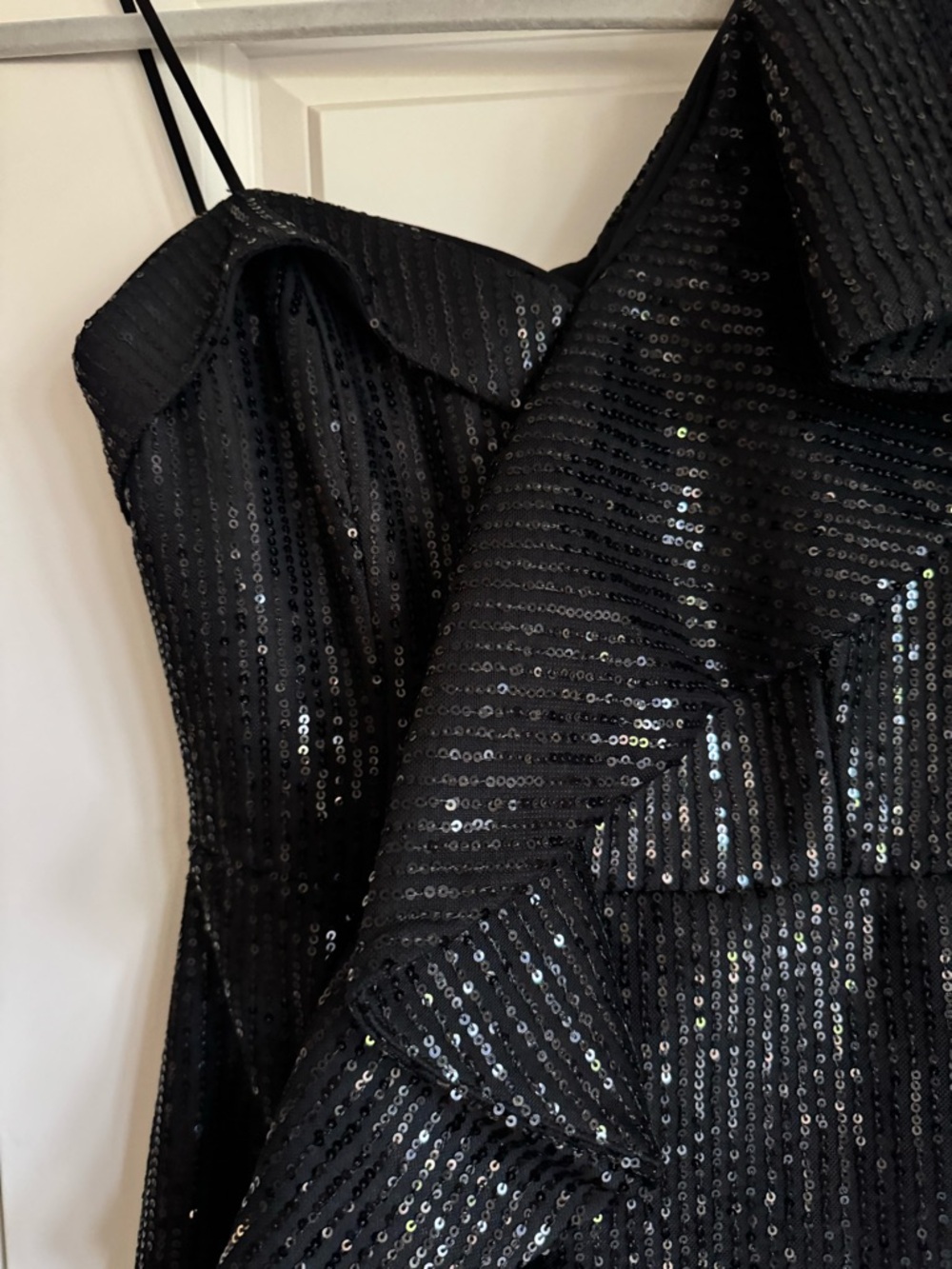 DO+BE Black One-Shoulder Sequin Ruffle Mini Dress medium - Picture 2 of 8
